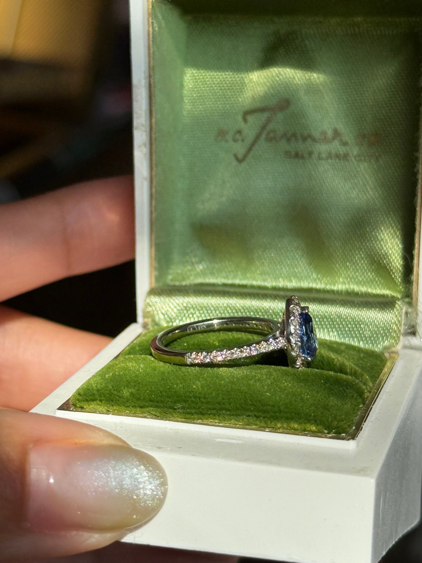Stunning 1.45tcw Pear Cut Ceylon Sapphire & Diamond Halo 14k White Gold LeVian Ring Size 4.5