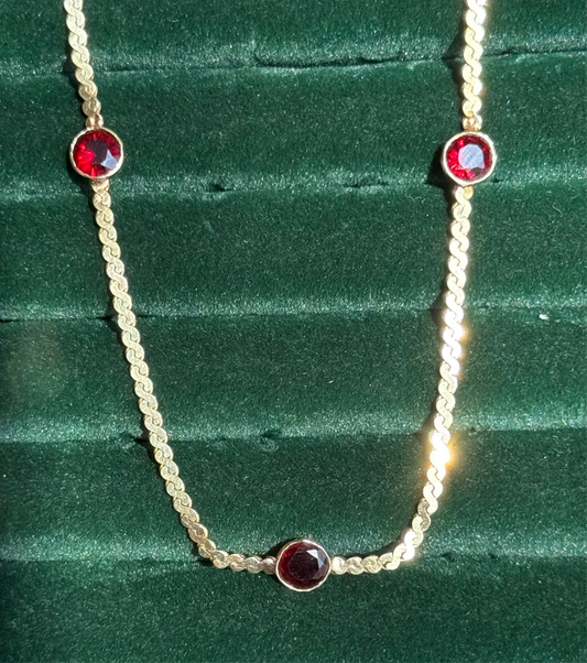 Lovely 14k Gold 3 Carat Bezel Set Round Garnet Serpentine Solid Collar Necklace 16"