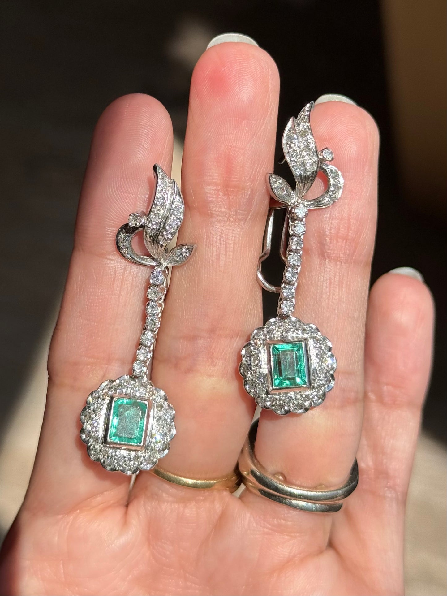 Vintage White Gold Natural Emerald and Diamond Statement Bridal Dangle Earrings