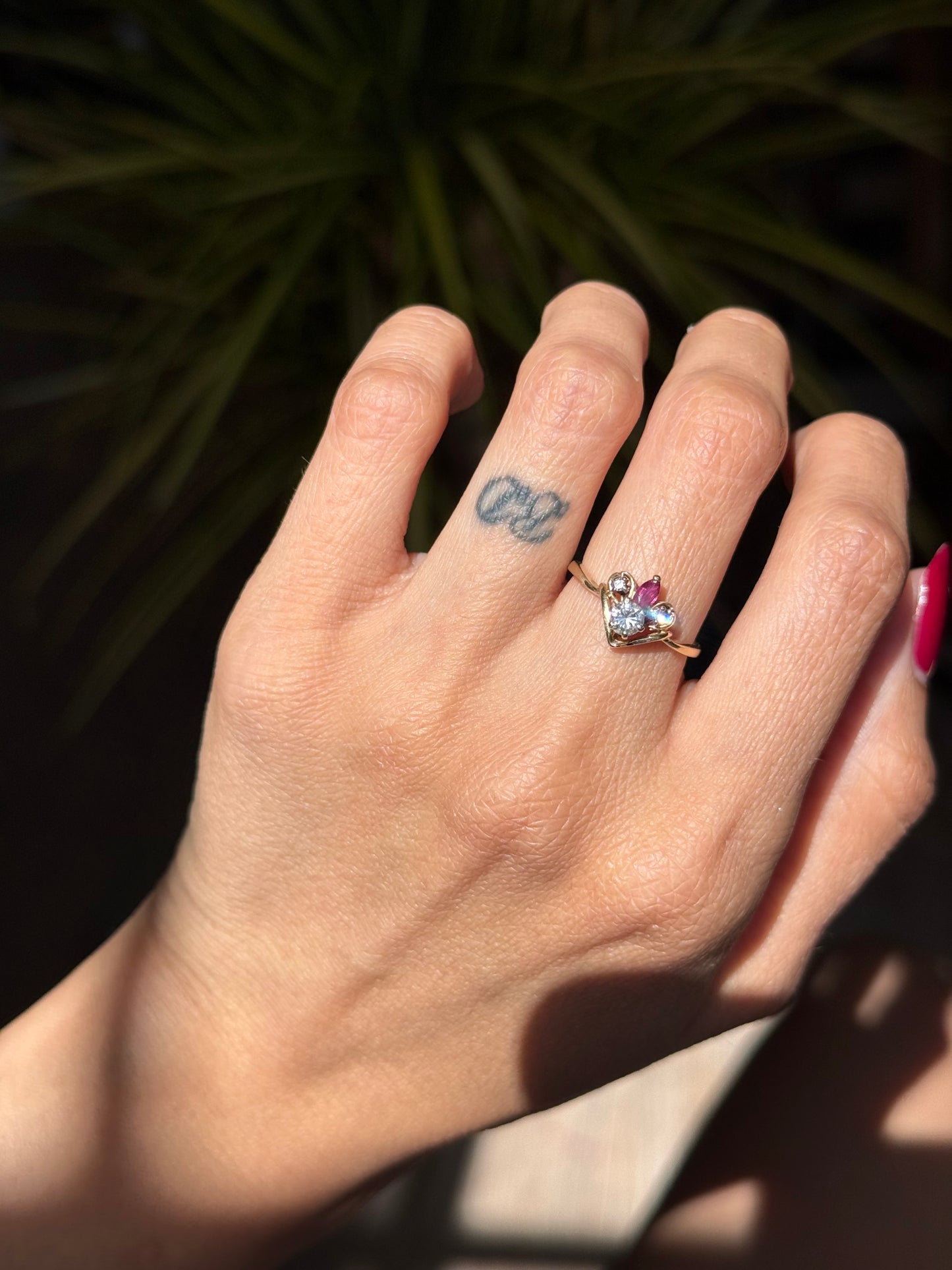Adorable “Minnie Mouse” 14k Gold Quarter Carat Diamond & Ruby .40tcw Ring Size 5