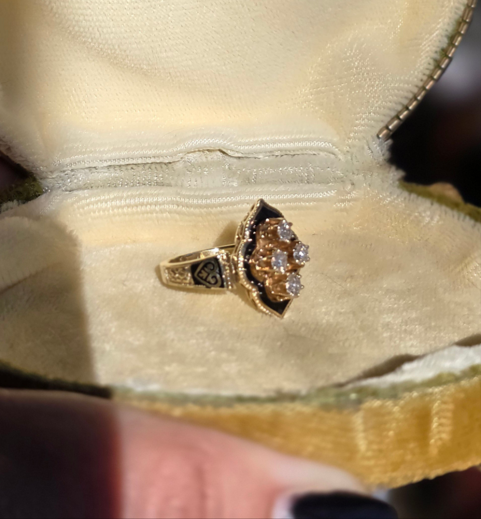 Stunning Vintage Victorian Style Black Enamel Diamond Statement Ring Size 6