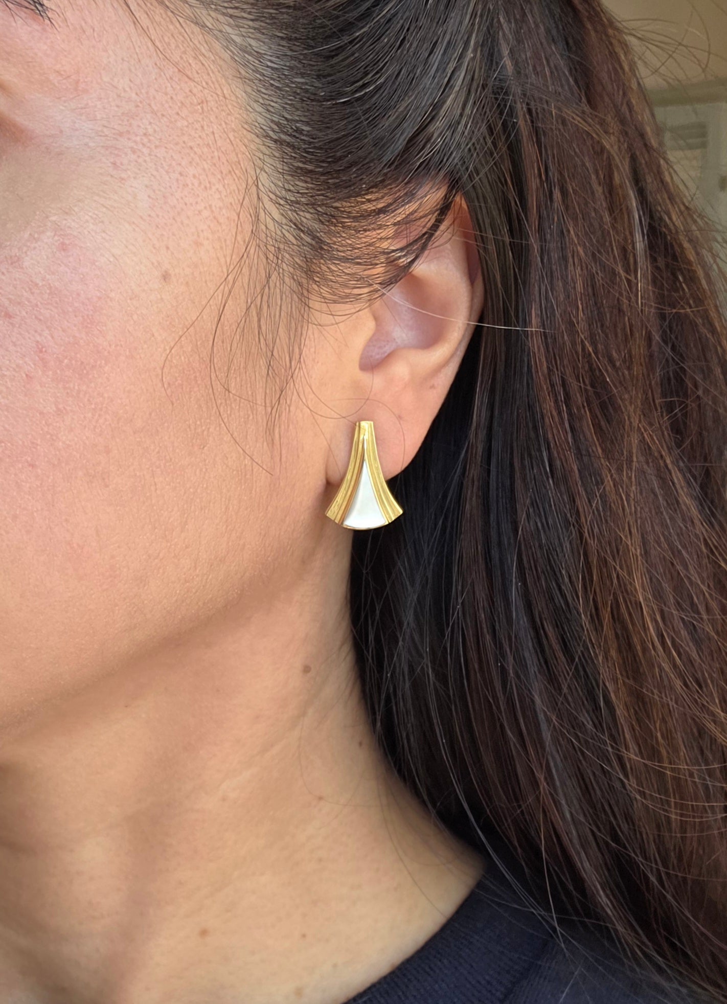 Vintage 14k Gold And Mother of Pearl Modernist Inlay Earrings