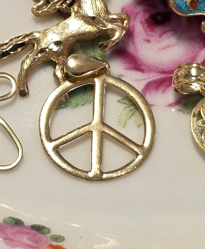 Cute 14k Gold Peace Symbol Pendant