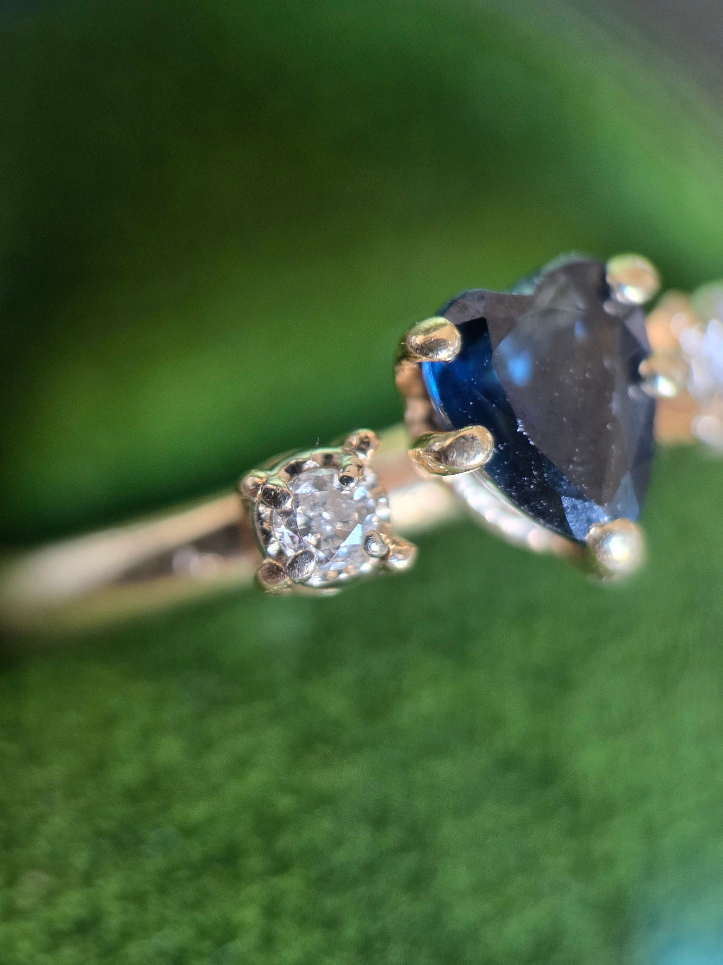 14k Heart Cut Sapphire And Diamond Dainty Yellow Gold Ring Size 4.2