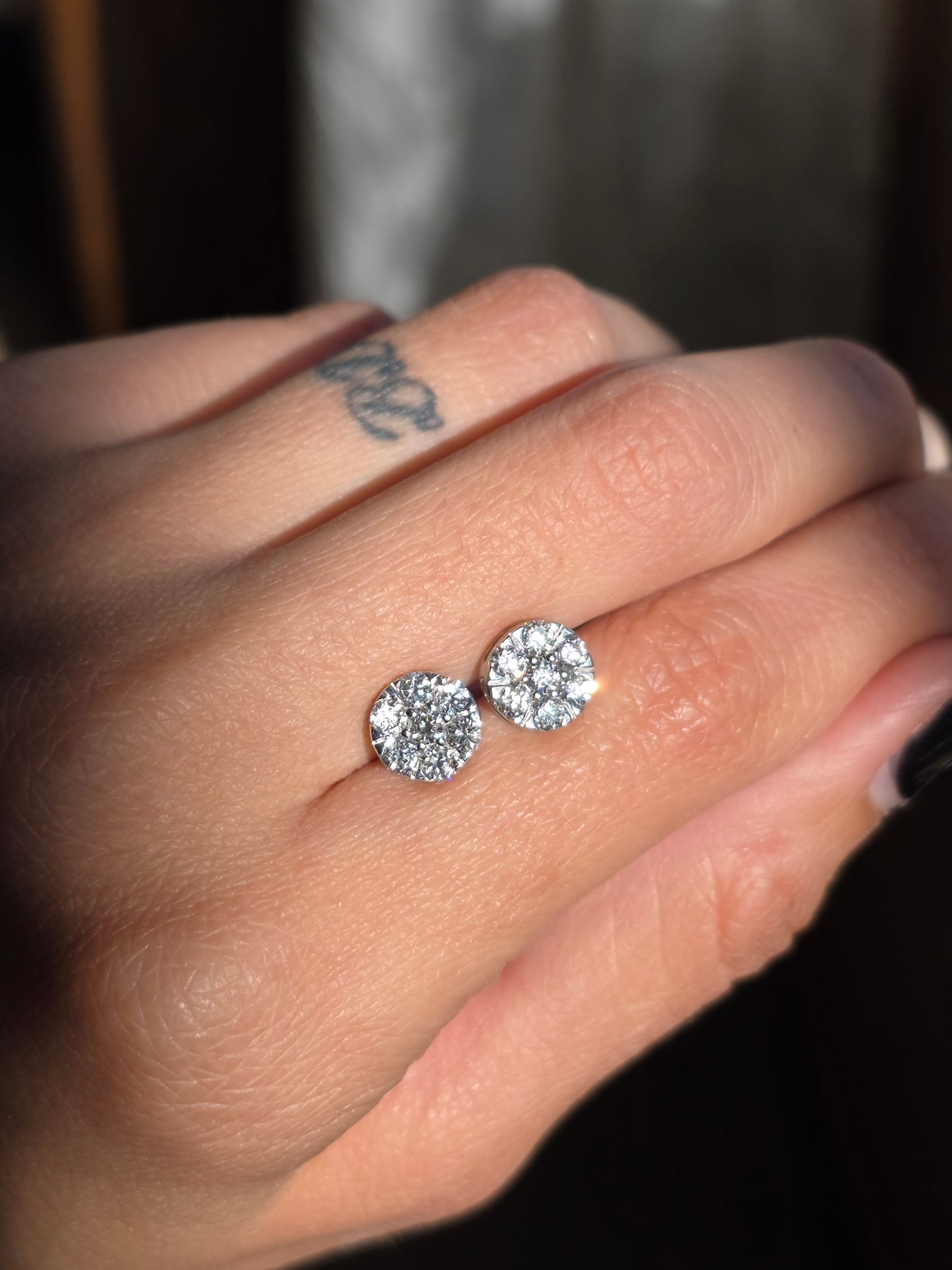 RESERVED: DO NOT BUY-Beautiful Illusion Set Diamond Cluster Stud Earrings In Sterling Silver