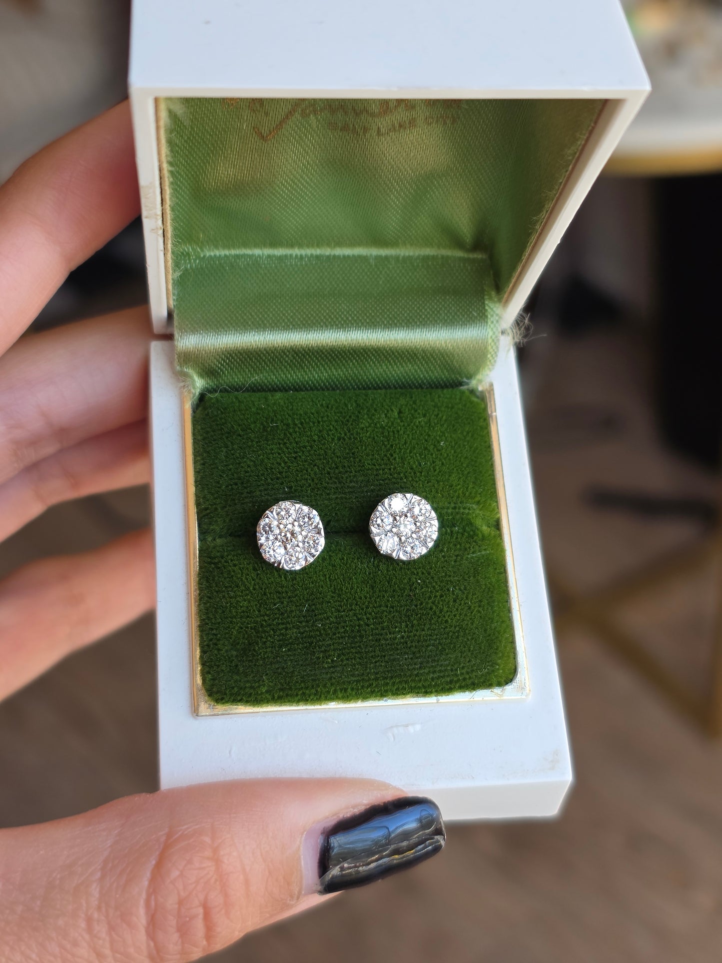 RESERVED: DO NOT BUY-Beautiful Illusion Set Diamond Cluster Stud Earrings In Sterling Silver