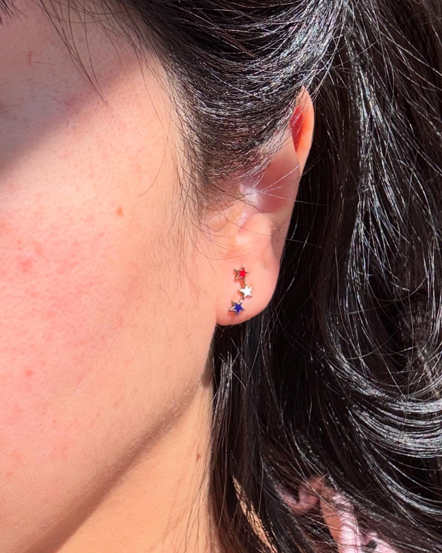 Lovely 14k Gold Red White & Blue Enamel Star Ear Climber Stud Earrings