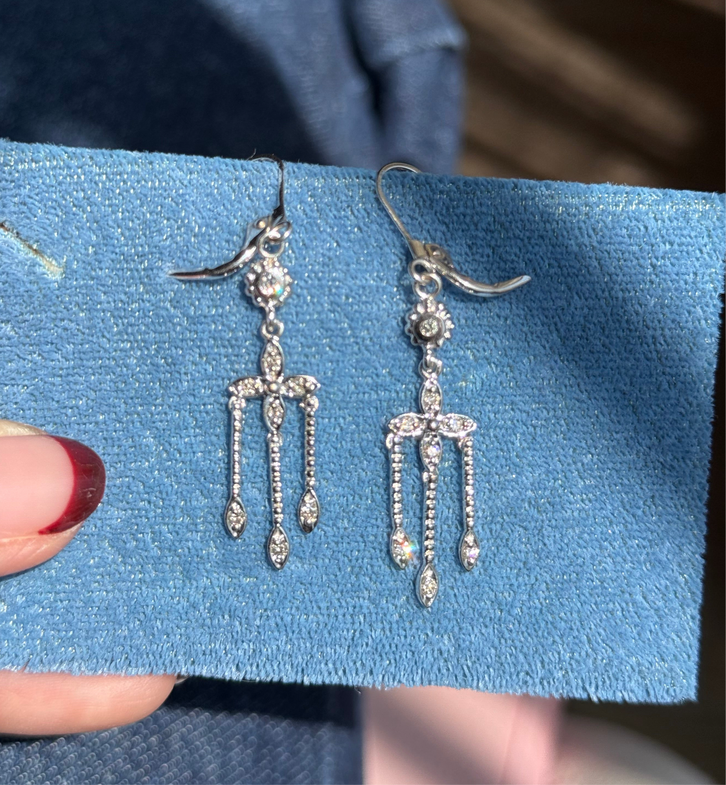 14k White Gold Diamond “Trident” Dangle Earrings