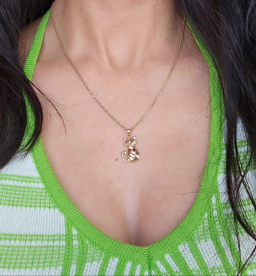 10k Gold Diamond Cut Kitty Cat Pendant (NO CHAIN)