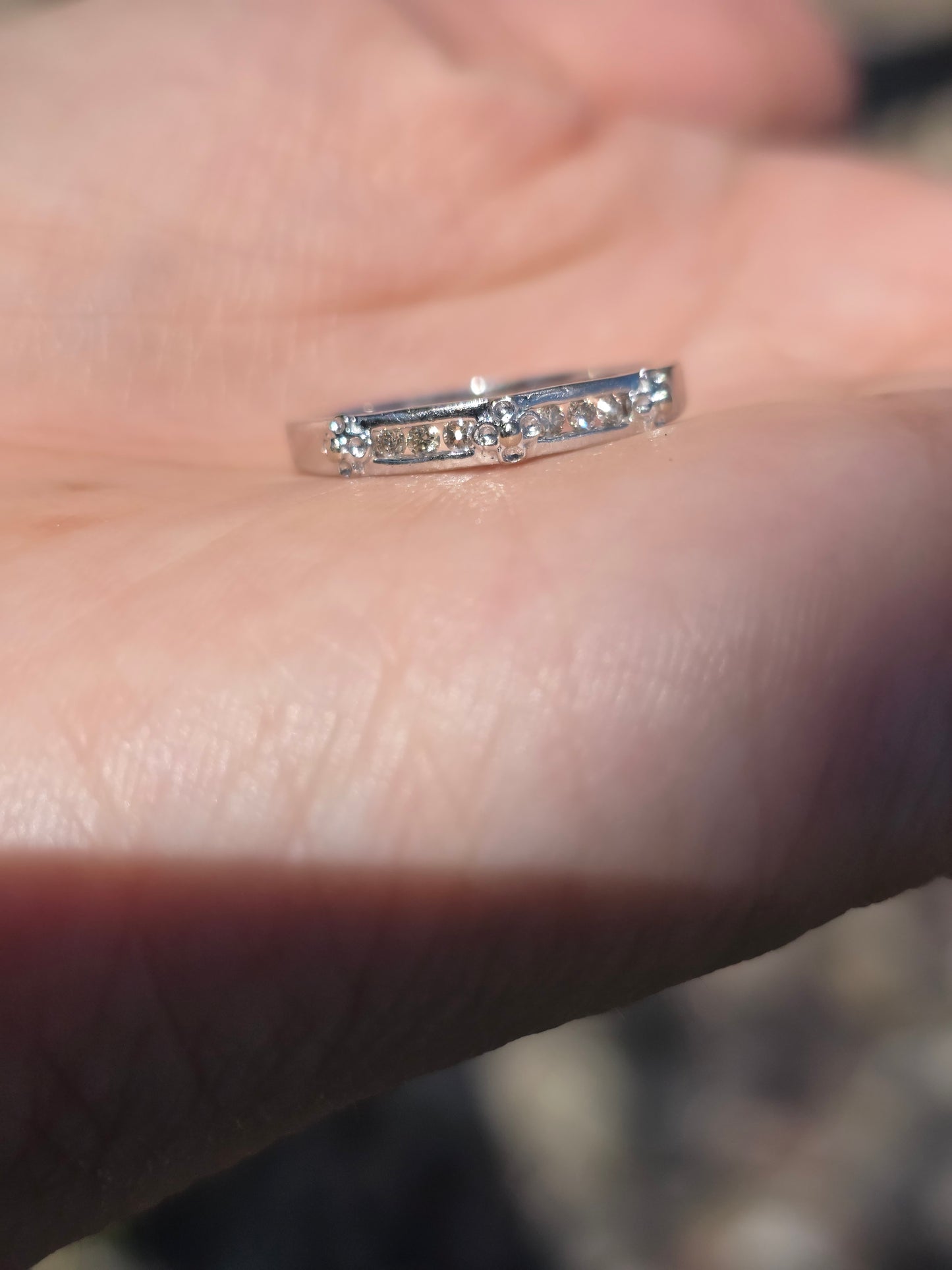 Pretty Flowers Diamond Stacker 10k White Gold Ring Size 7