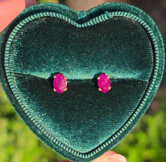 14k 1.20CTW Ruby Studs Earrings