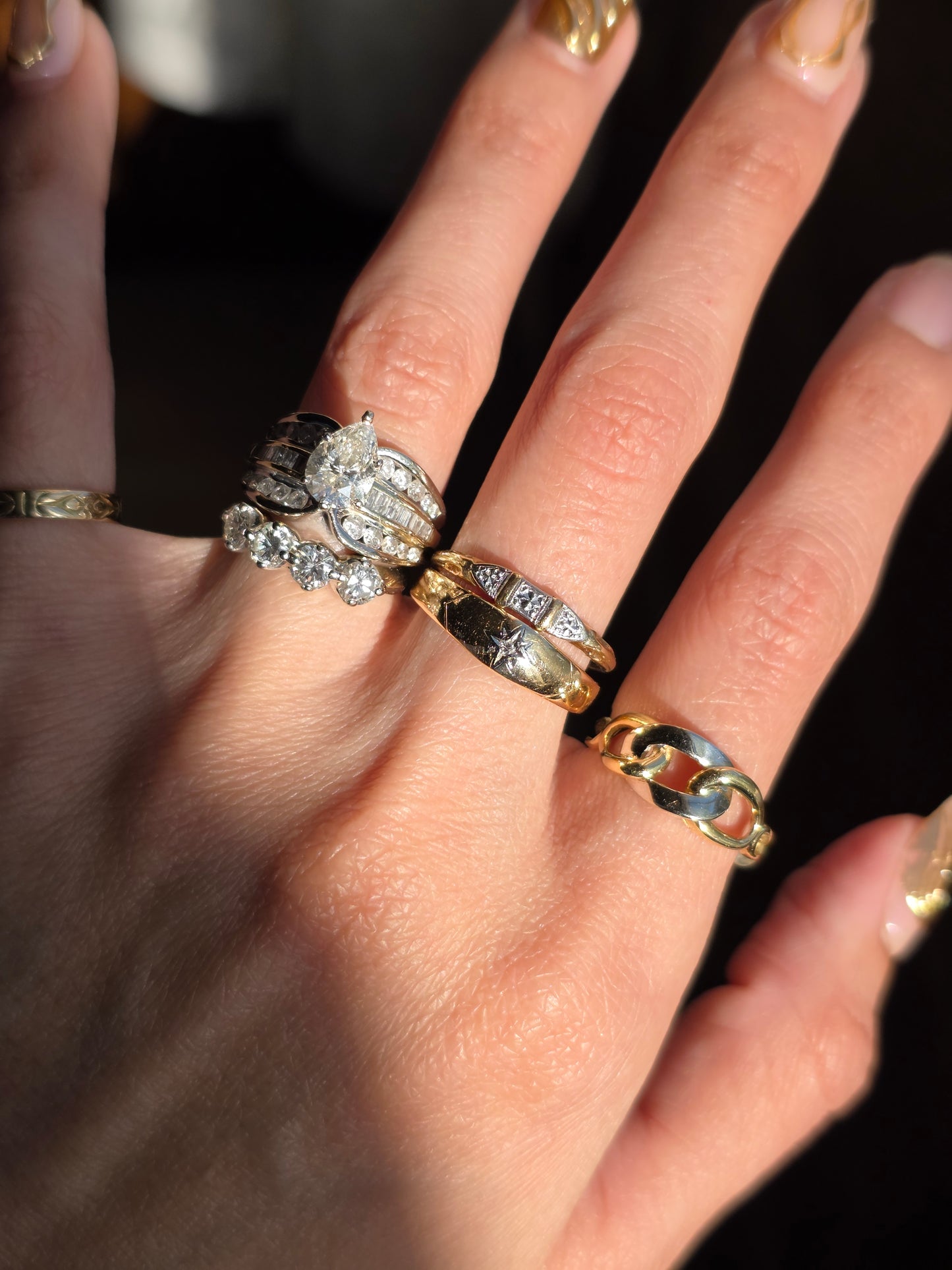 Pretty Vintage Two Toned 14k Gold Stacker Band Size 7.5