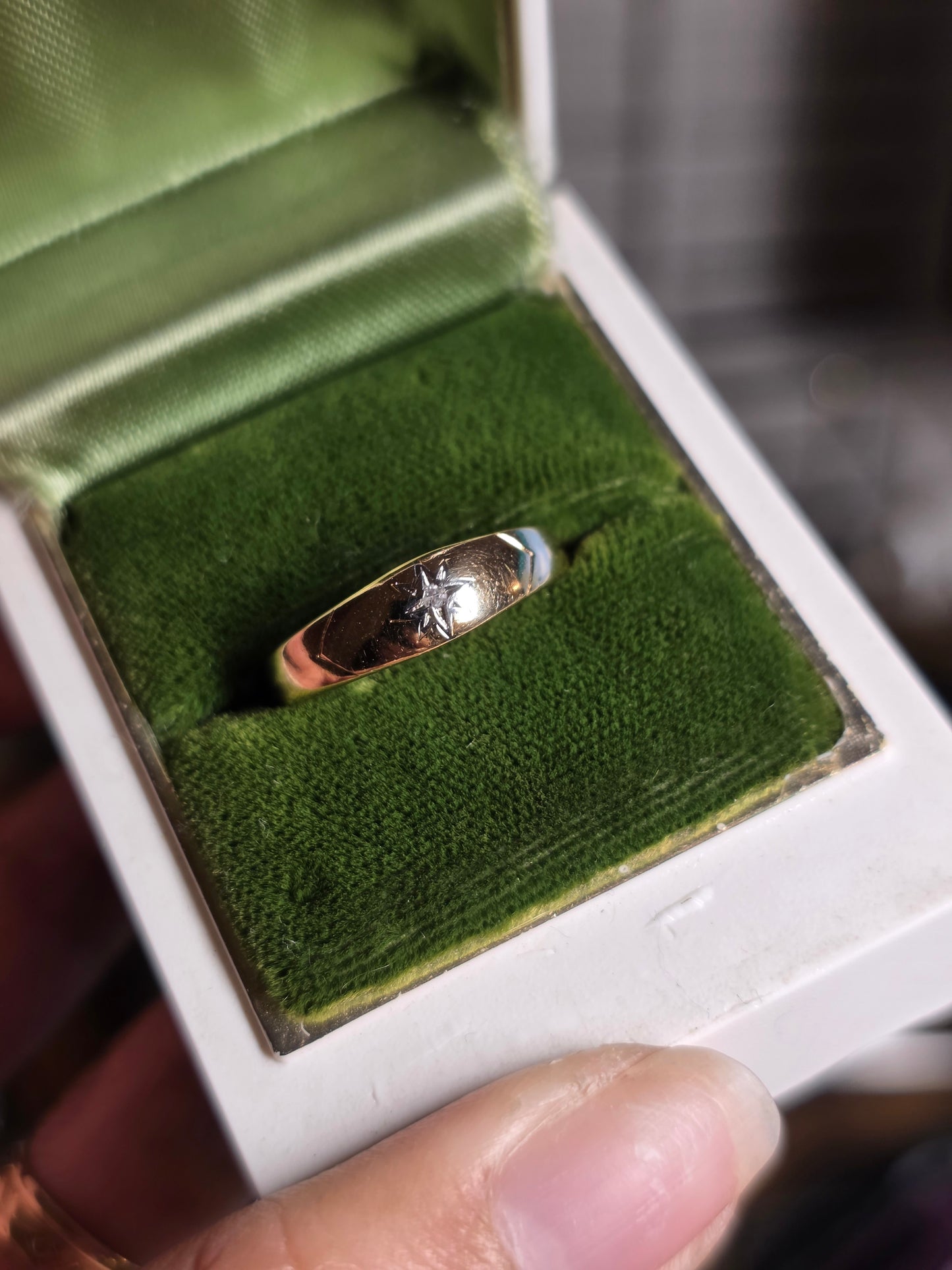 Lovely Vintage 14k Gold Starset Diamond Starburst Gold Band Size 6.5