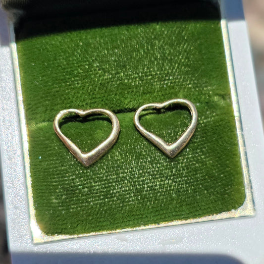 Lovely Minimalist Style Dainty 14K Gold Heart Cut Out Stud Earrings