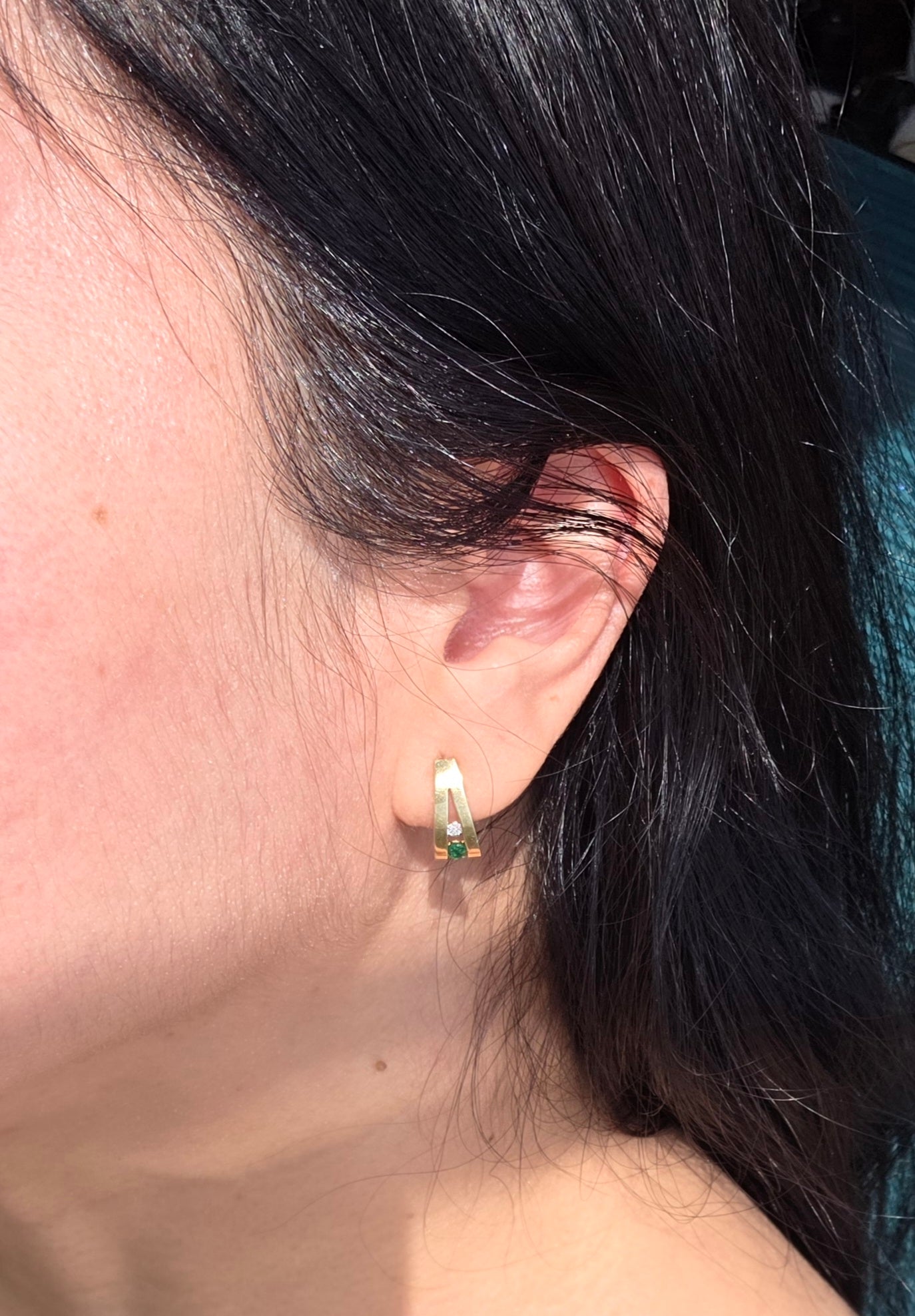 Unique 14k Gold Emerald & Diamond Tapered V Stud Earrings