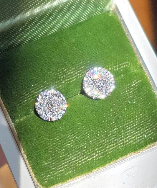 RESERVED: DO NOT BUY-Beautiful Illusion Set Diamond Cluster Stud Earrings In Sterling Silver