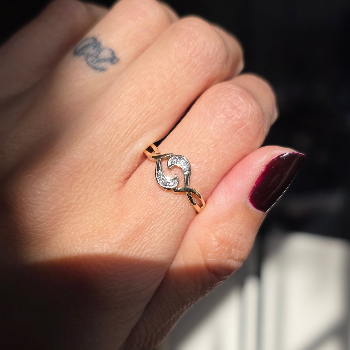 Pretty 2Tone 10k Diamond Ring Size 6.5