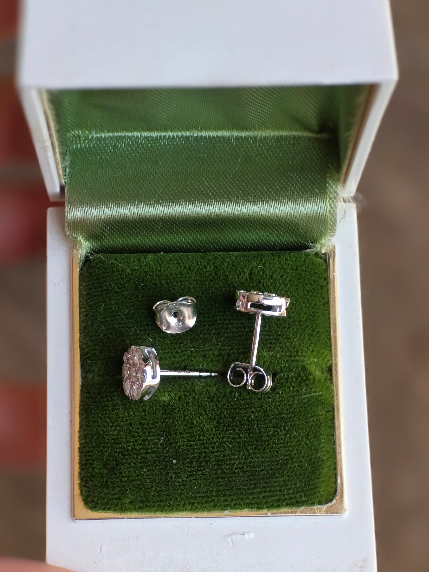 RESERVED: DO NOT BUY-Beautiful Illusion Set Diamond Cluster Stud Earrings In Sterling Silver