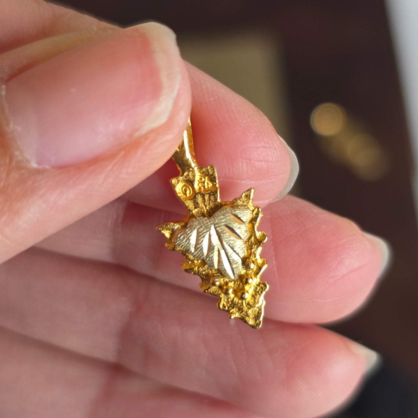 Pretty Textured Diamond Cut Tri Tone 10k Black Hills Gold Arrowhead Charm (NO CHAIN)