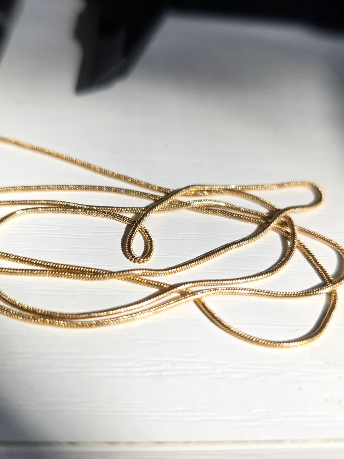 14k Gold UNOAERRE Dainty 0.8mm Snake Chain 21.5"