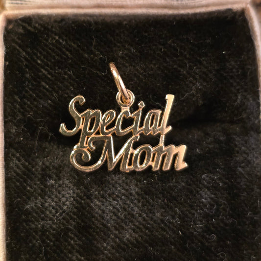14k Gold "Special Mom" Charm (NO CHAIN)