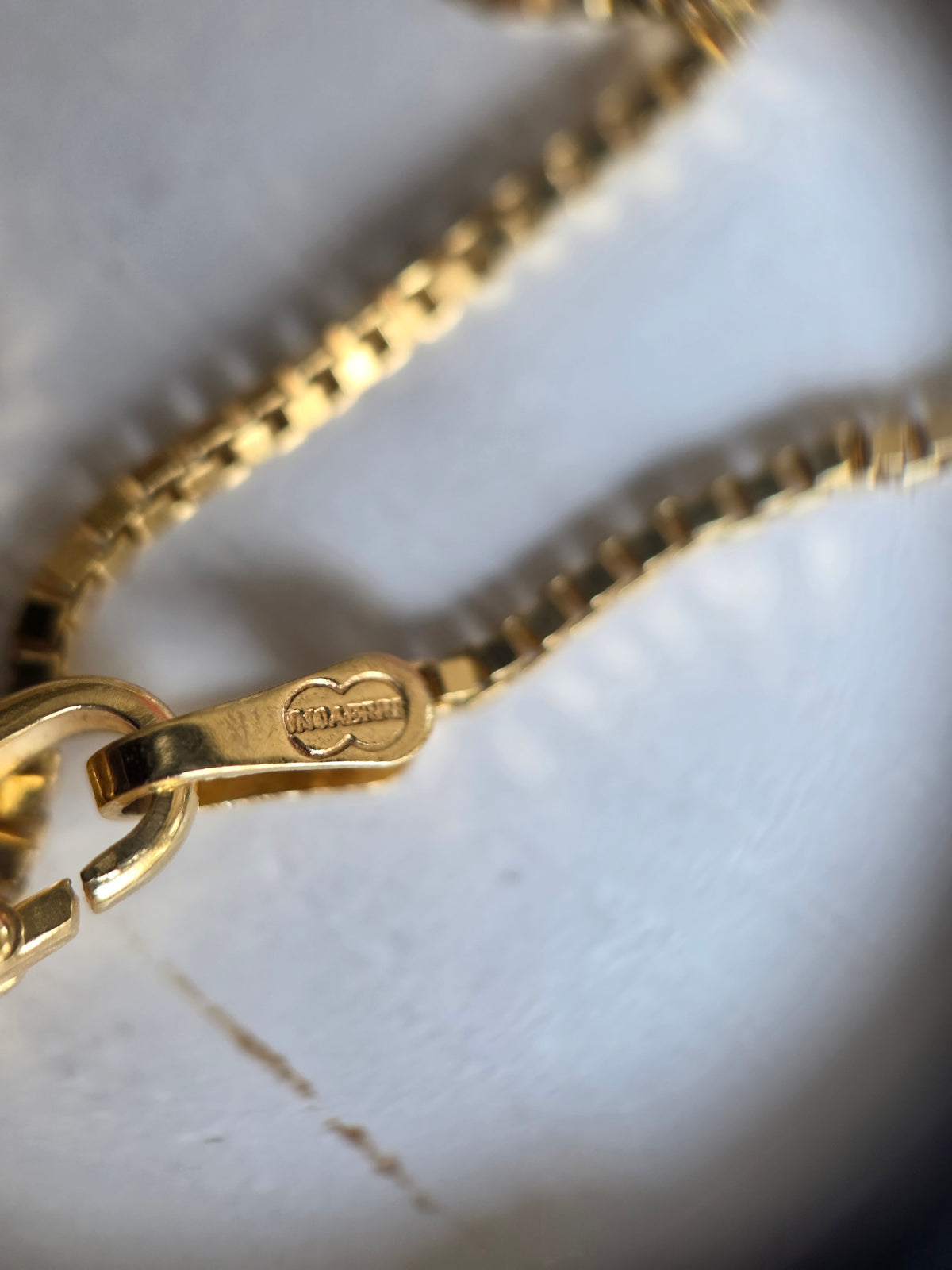 Lovely 14k Gold 24" UnoAerre 0.8mm Box Chain