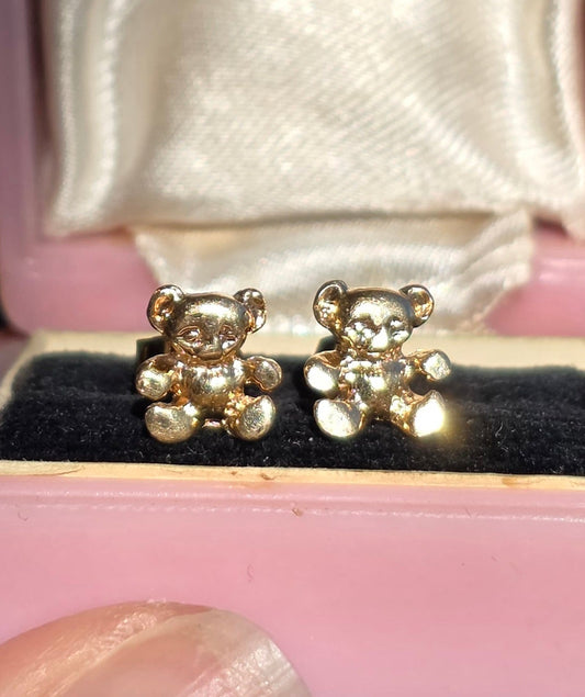Pretty 14k Gold Teddy Bear Dainty Stud Earrings