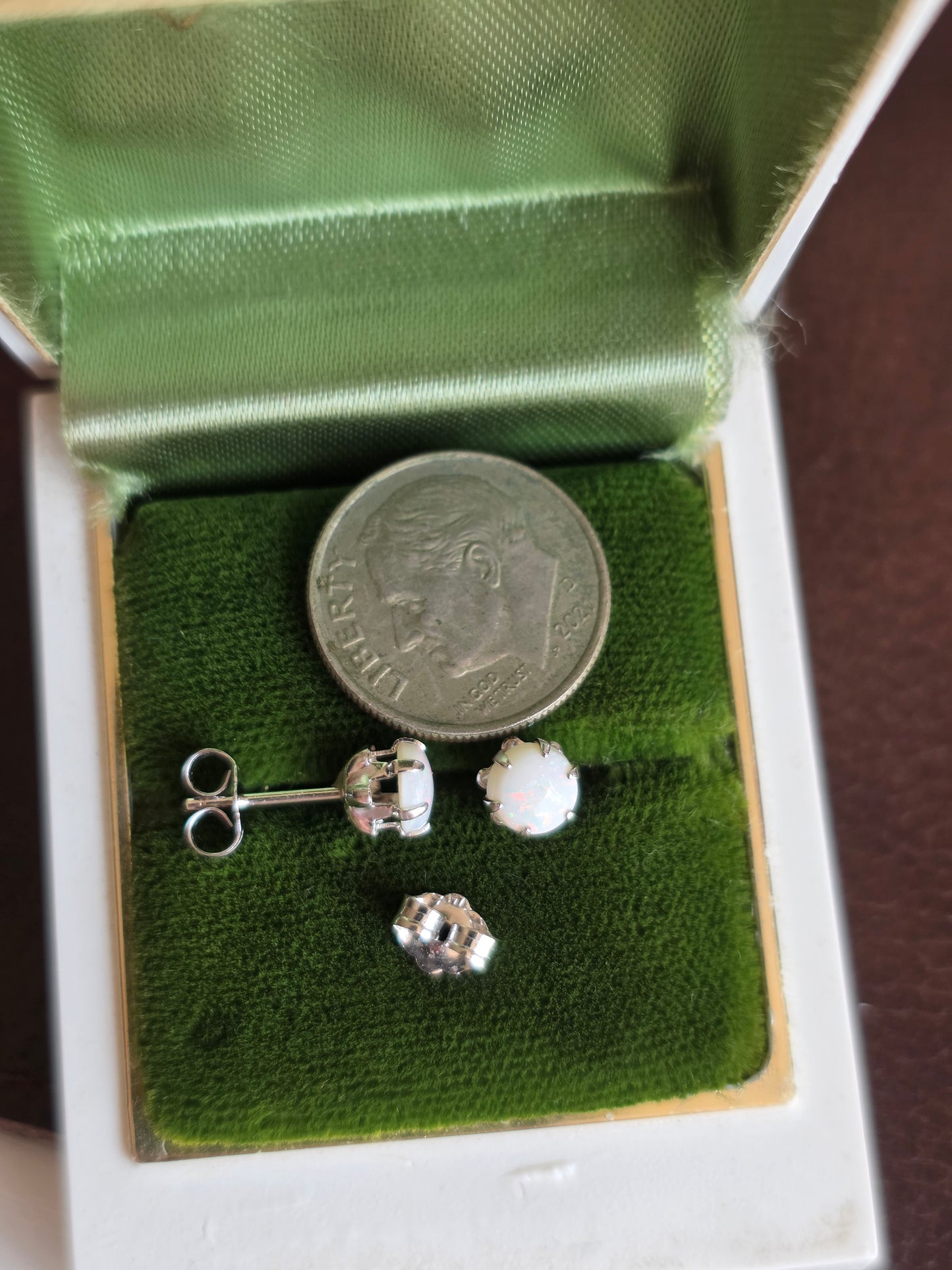 Pretty 14k White Gold 5mm Opal Studs Earrings | October Birthstone