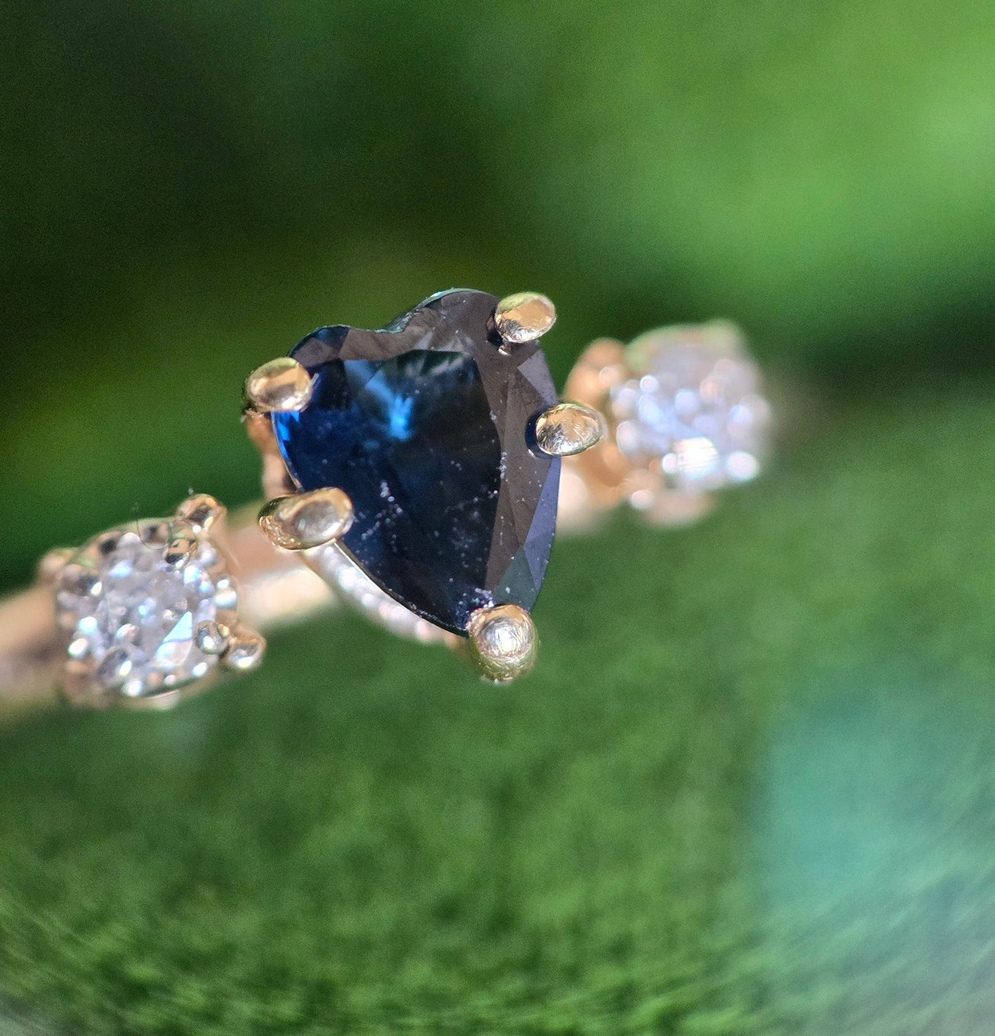 14k Heart Cut Sapphire And Diamond Dainty Yellow Gold Ring Size 4.2