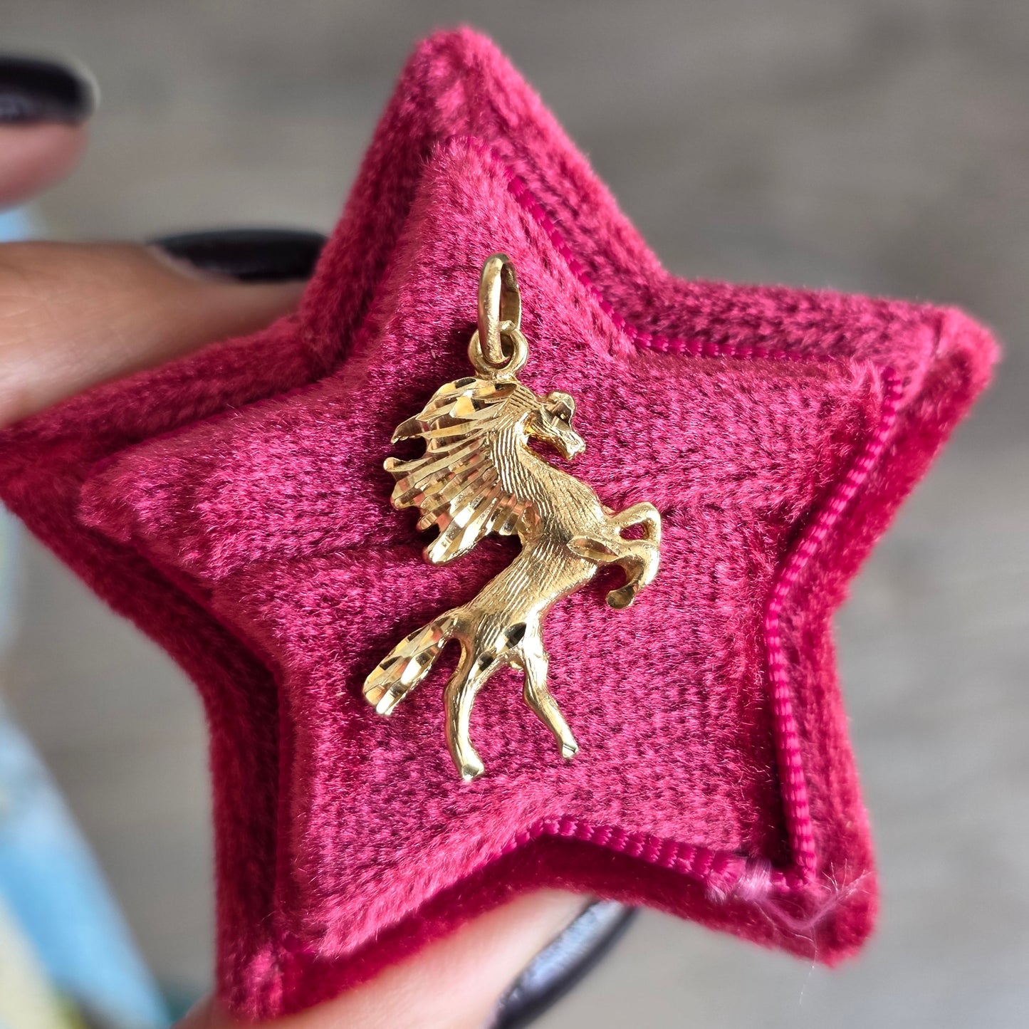 14k Gold Diamond Cut Horse 1" Pendant (NO CHAIN)
