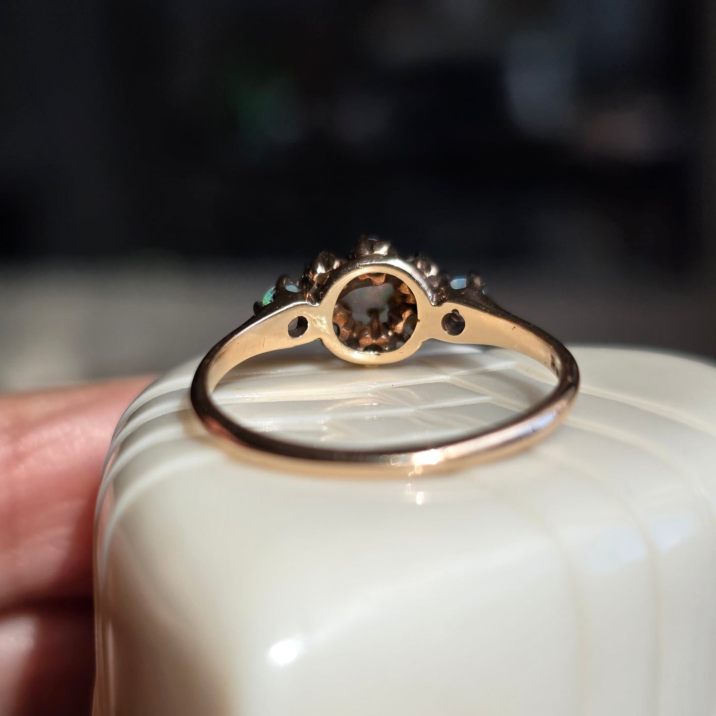 Beautiful Vintage 10k Rose Gold Opal and Seed Pearl Ring Size 6