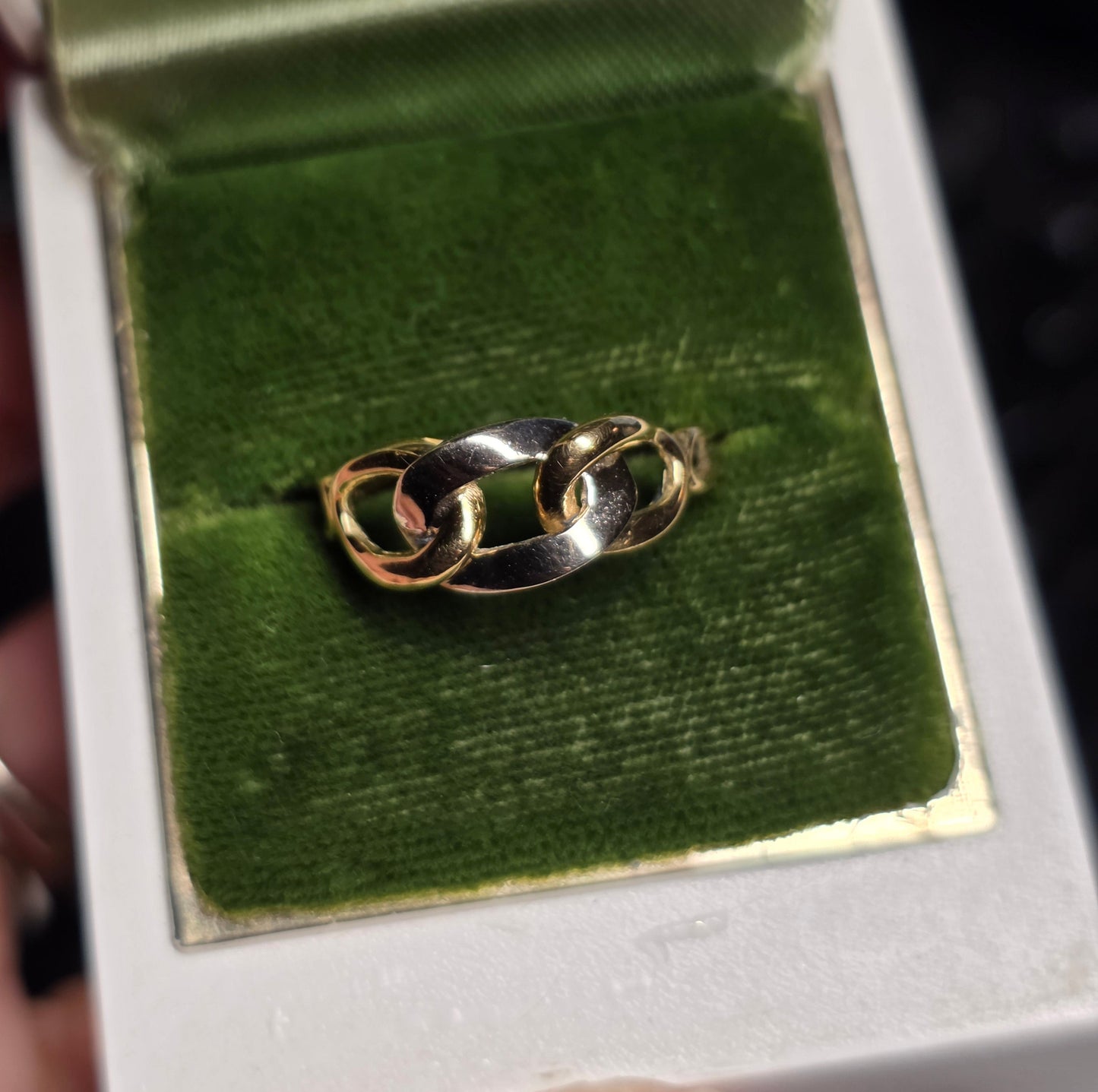 18k Two Toned Curb Chain Ring Size 6.5