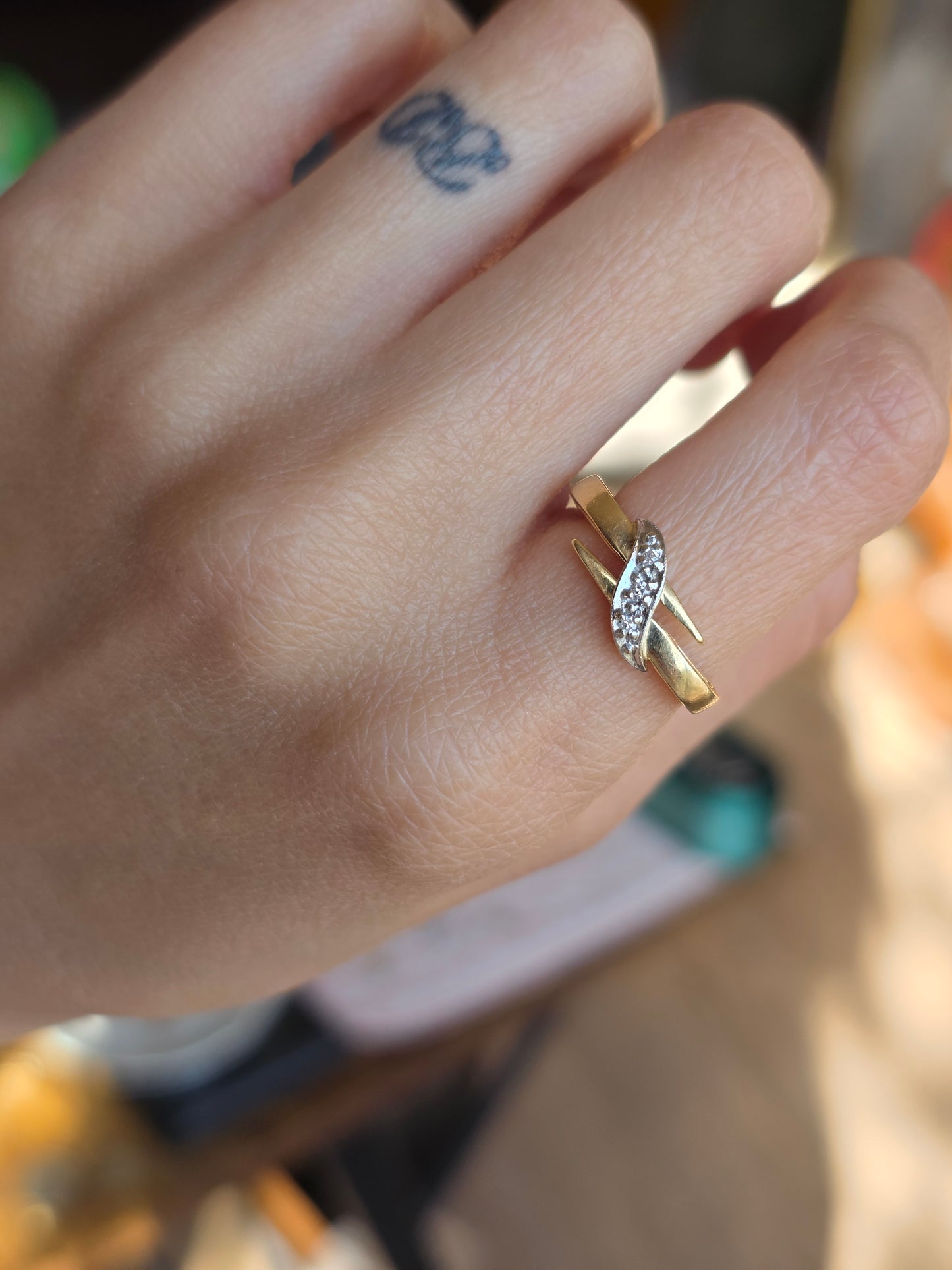 14k Gold Unique Diamond Accented Open Band Squared Ring Size 4.5