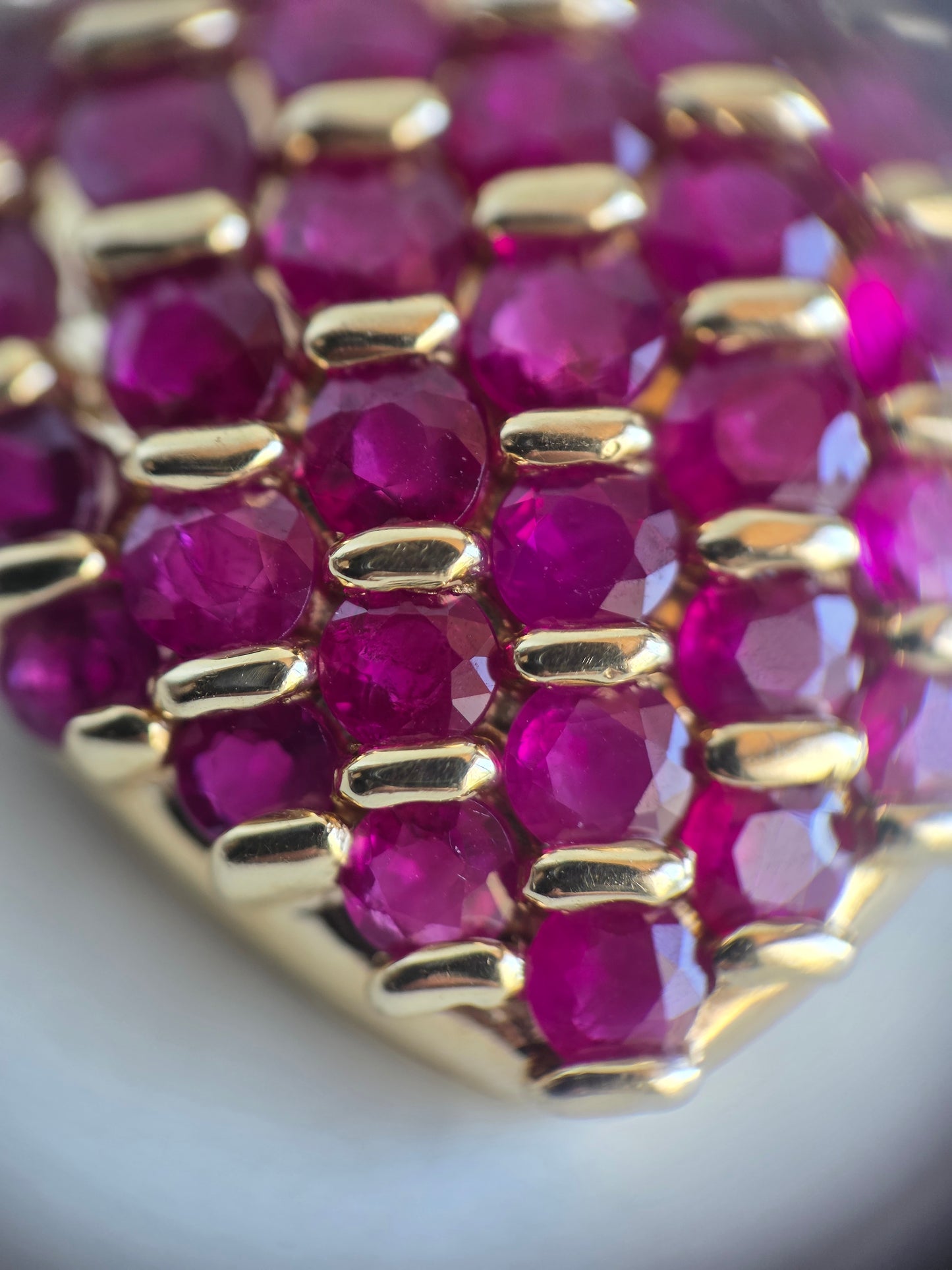 Stunning 14k Gold 4.75ctw Ruby Encrusted Heart Pendant (NO CHAIN)