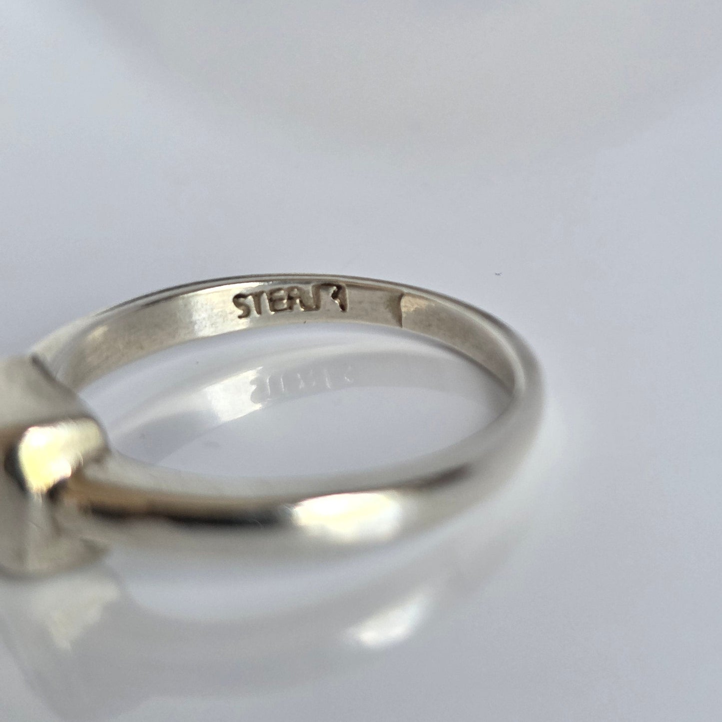 Adorable Sterling Silver Diamond Square Signet Ring Size 5