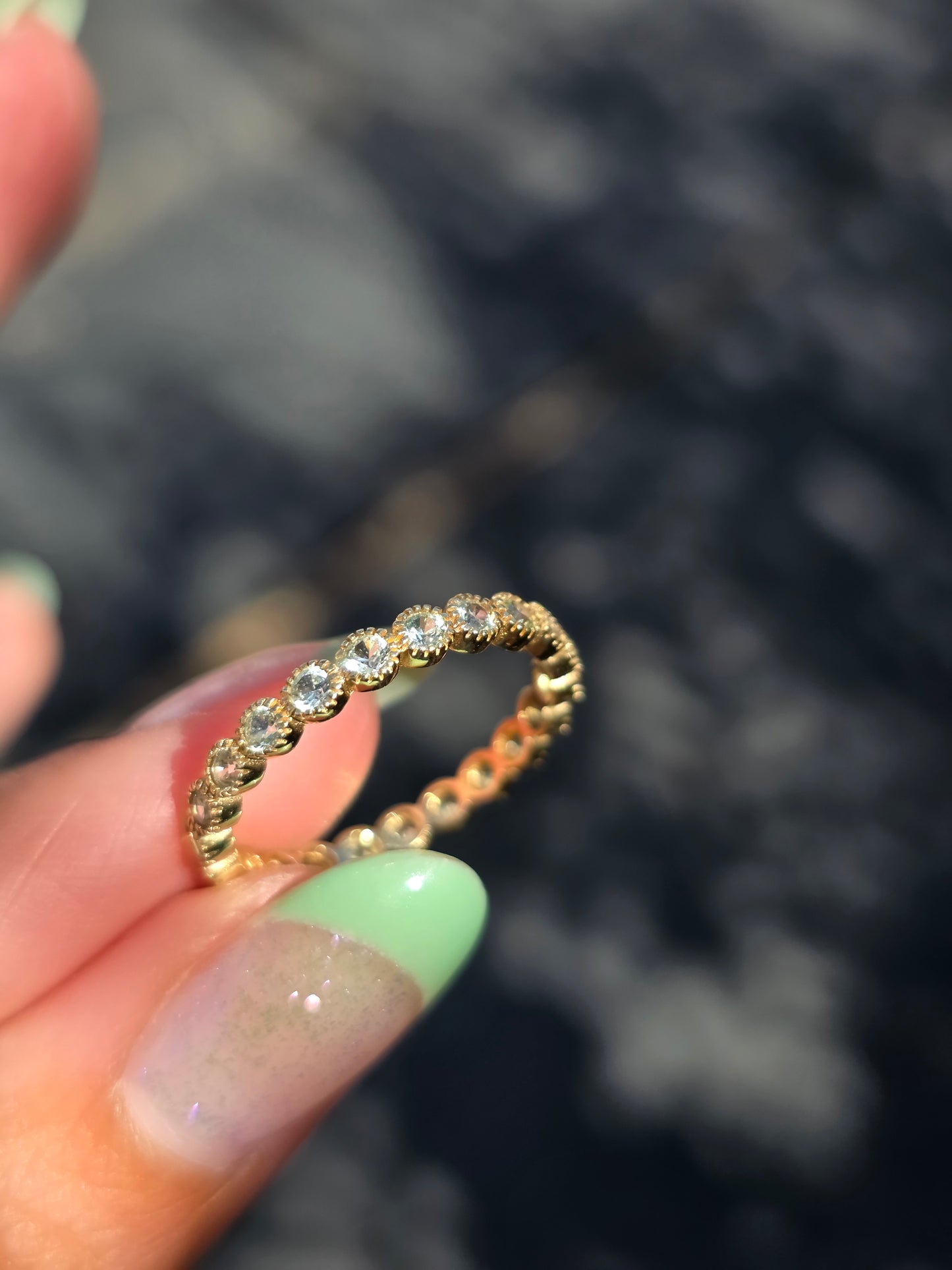 Gorgeous 14k Gold 1.10TCW Pale Blue Sapphire Bezel Set Full Eternity Band Ring Size 7