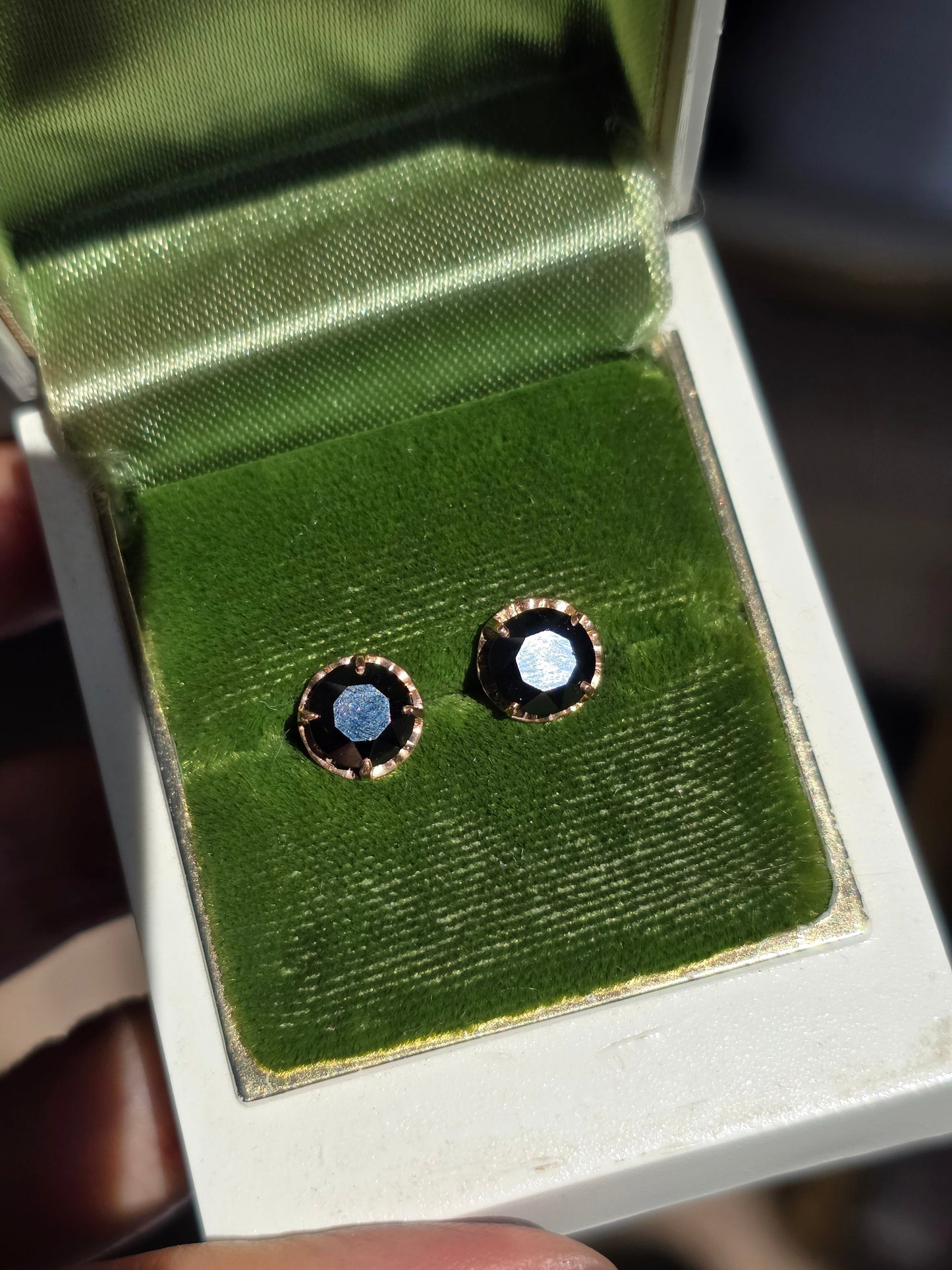10k Gold Vintage Hematite Studs Earrings Black Faceted Gemstones