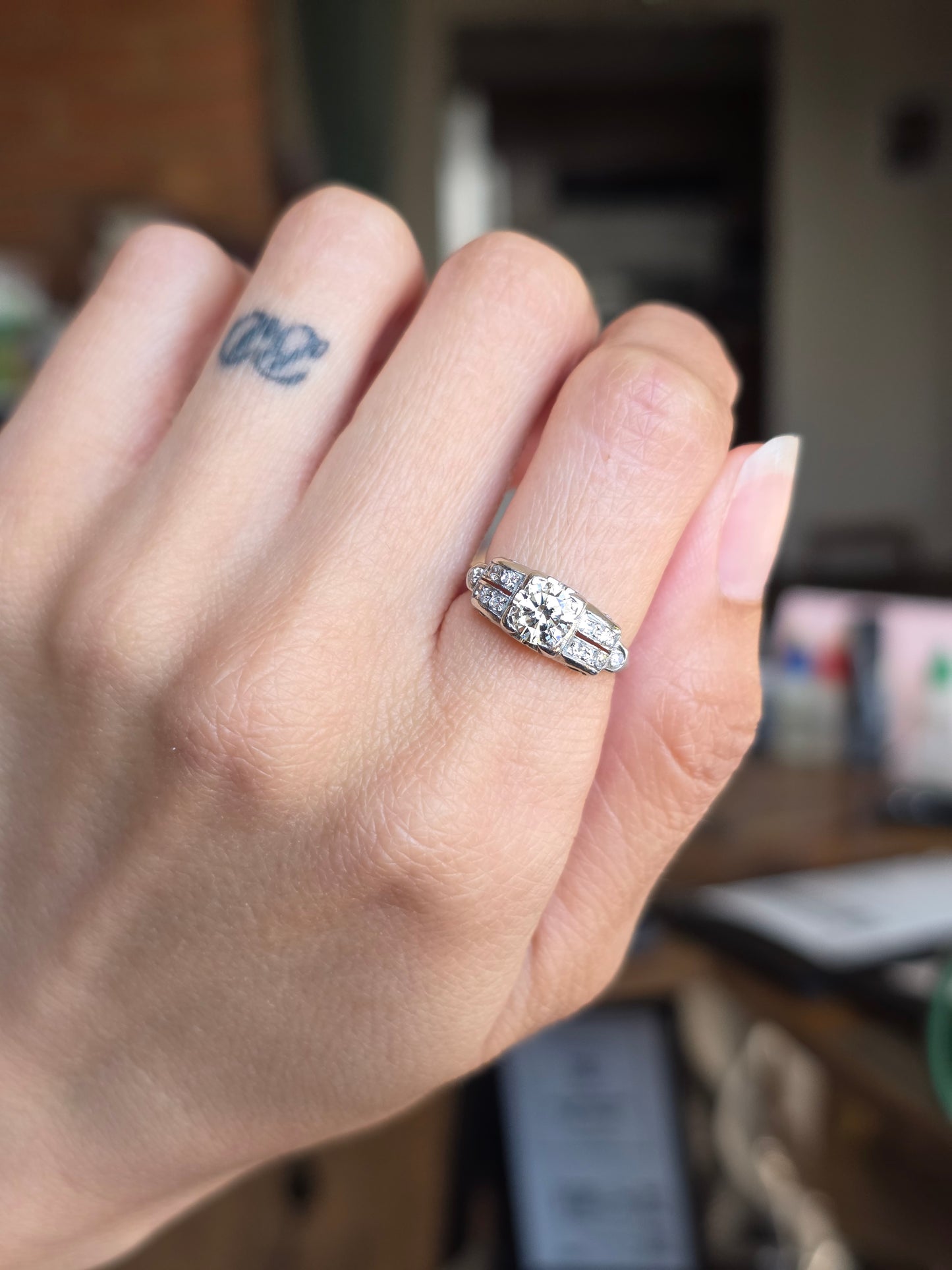 Stunning 1.0CTW OEC Art Deco Style Platinum Diamond Ring Size 4