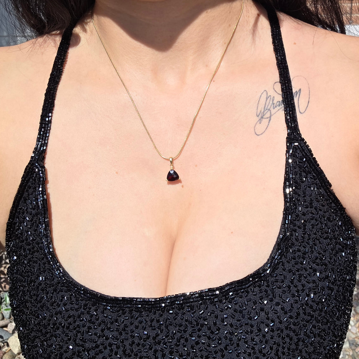 10k Gold Trillion Cut 2 Carat Garnet Solitaire Pendant (NO CHAIN)