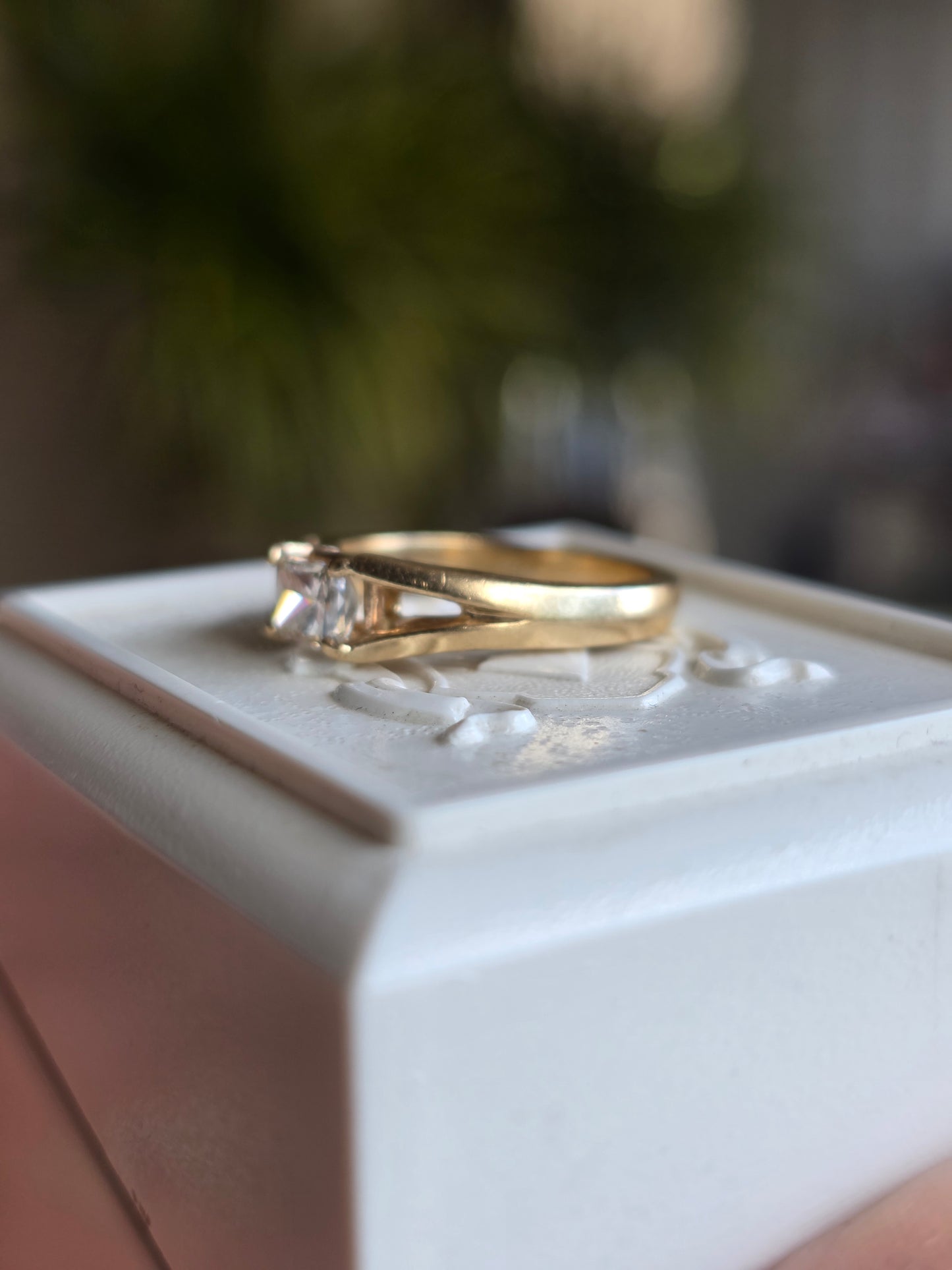 Beautiful 14k Gold East West Style 1/3ct Emerald Cut Diamond Ring Size 5.5