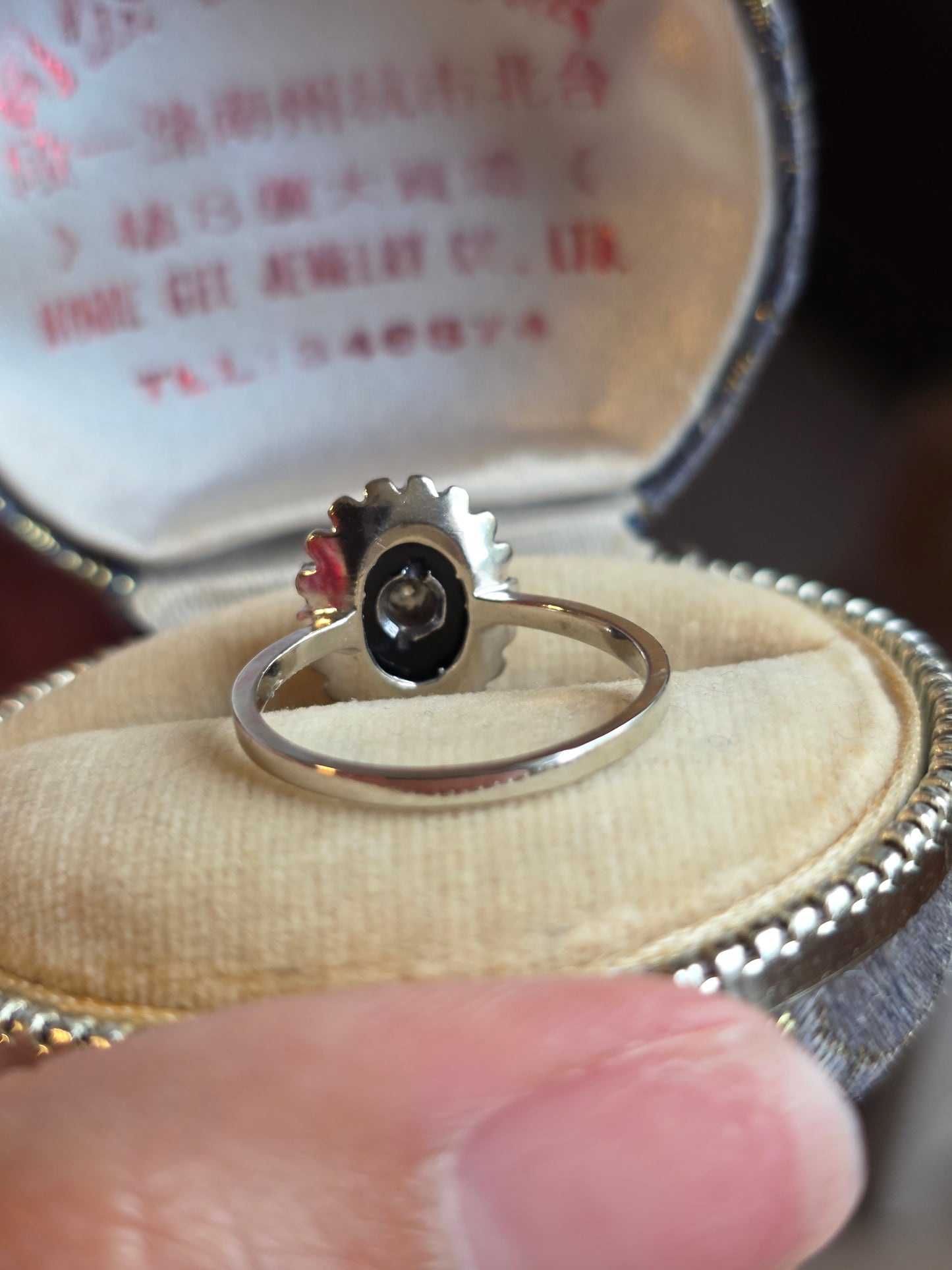 Stunning 10k White Gold Black Onyx And Diamond Statement Ring Size 8