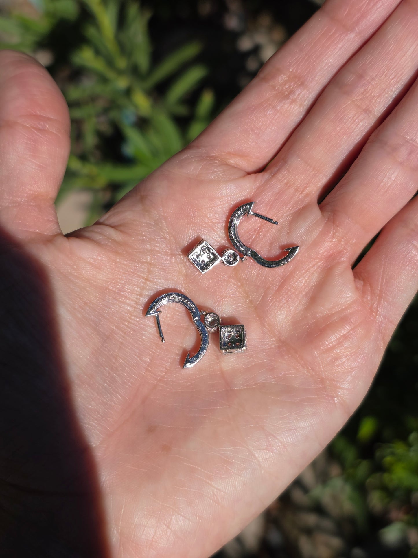 Lovely 14k White Gold Diamond Huggie Drop Dangle Geometric Earrings