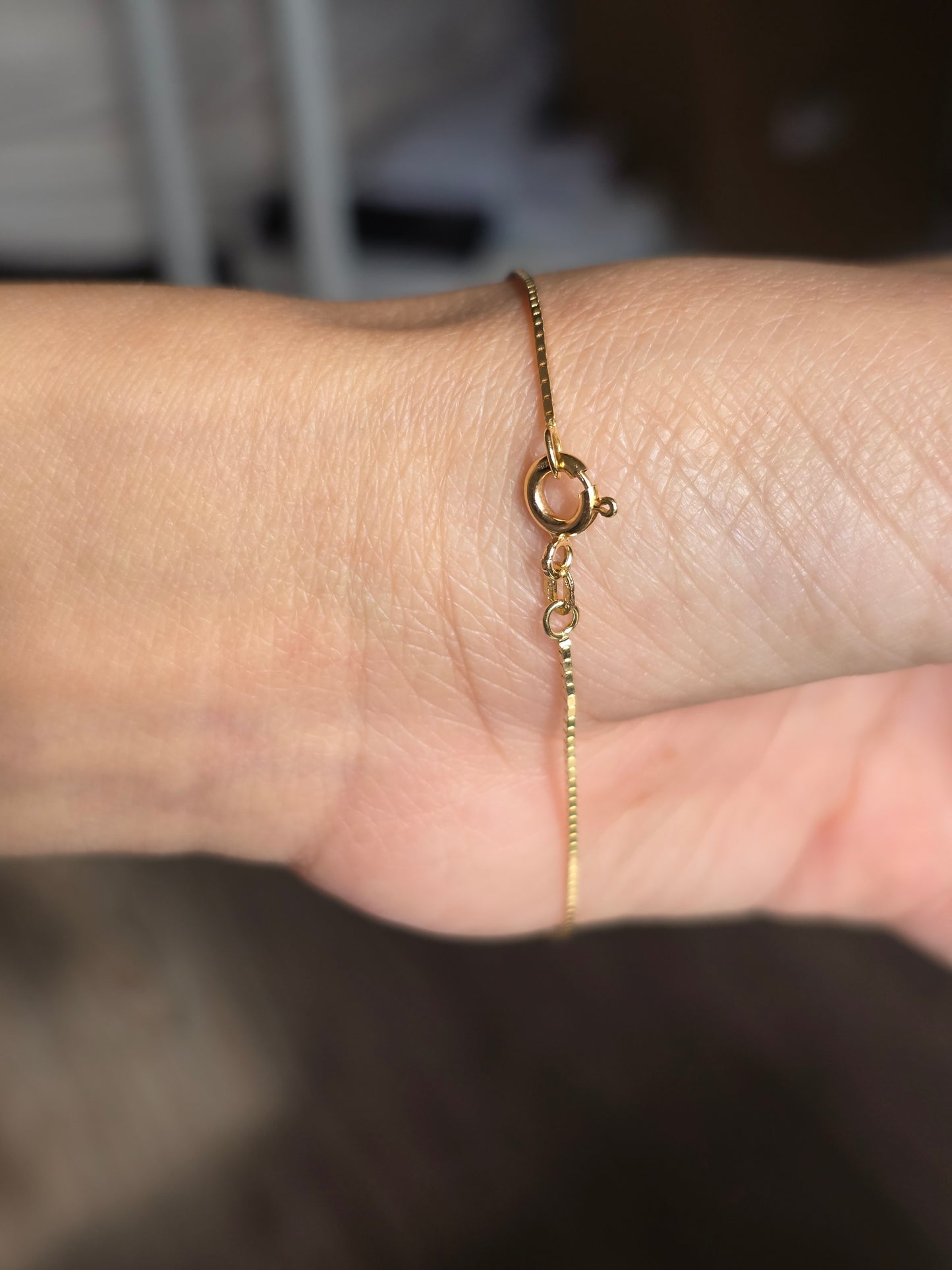 Lovely Minimalist 14k Gold Dainty 0.7mm Wide Box Chain Bracelet 7"