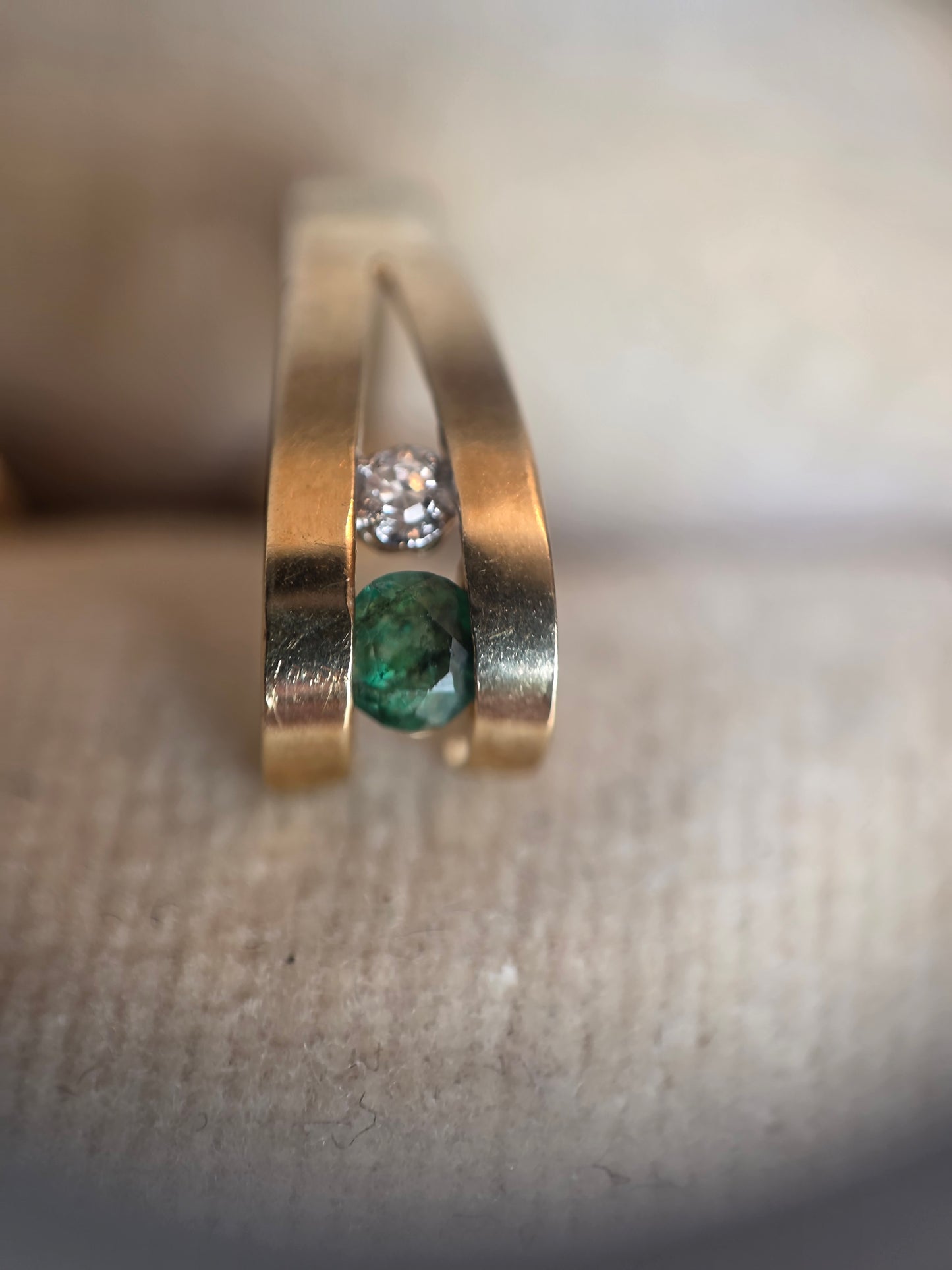 Unique 14k Gold Emerald & Diamond Tapered V Stud Earrings