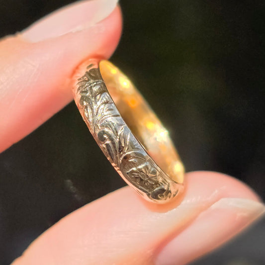 Lovely Vintage Floral Carved 10k Gold Eternity Band Stacker Ring Size 7.75