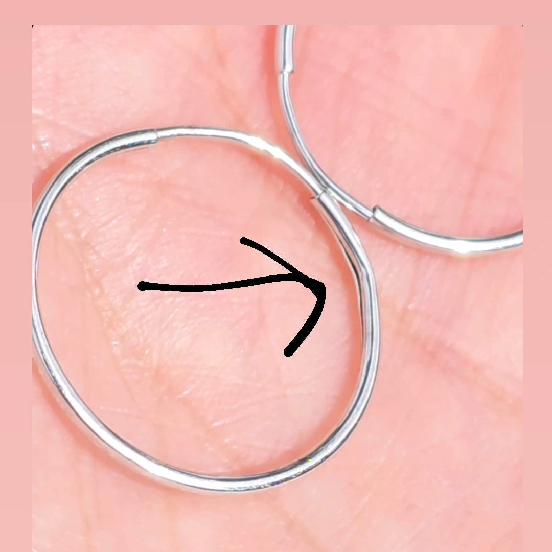 14k White Gold Lightweight Simple Polished 20mm Hoops