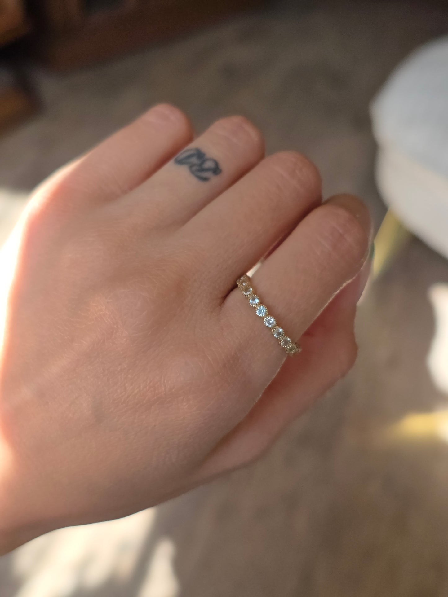 Gorgeous 14k Gold 1.10TCW Pale Blue Sapphire Bezel Set Full Eternity Band Ring Size 7