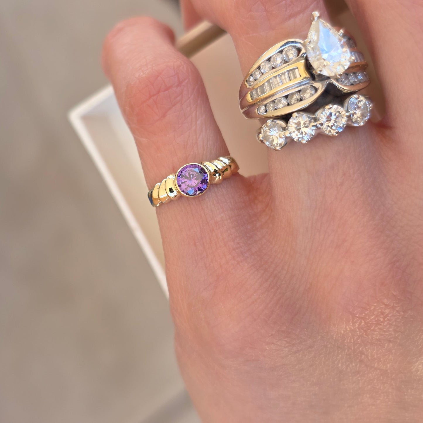 Adorable 10k Gold Purple Stone Pinky / Midi / Baby Ring Size 1.75