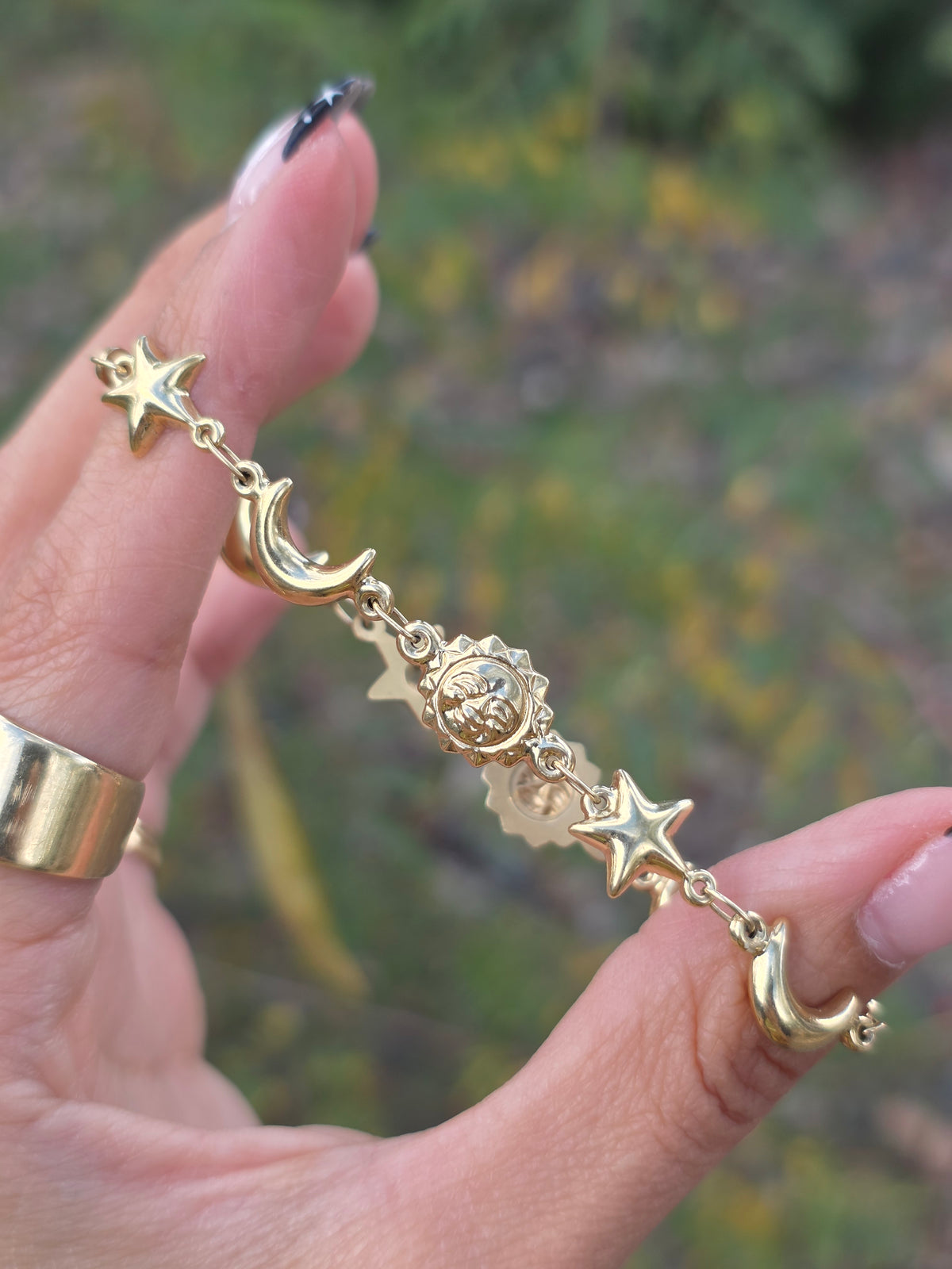 Beautiful 14k Gold Celestial Sun Star Puffy Moon Bracelet 6.75"