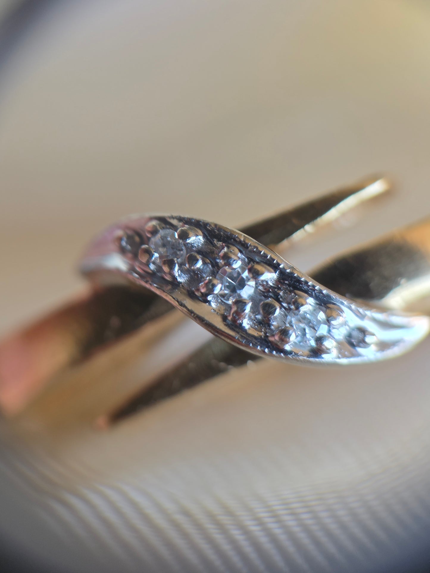 14k Gold Unique Diamond Accented Open Band Squared Ring Size 4.5